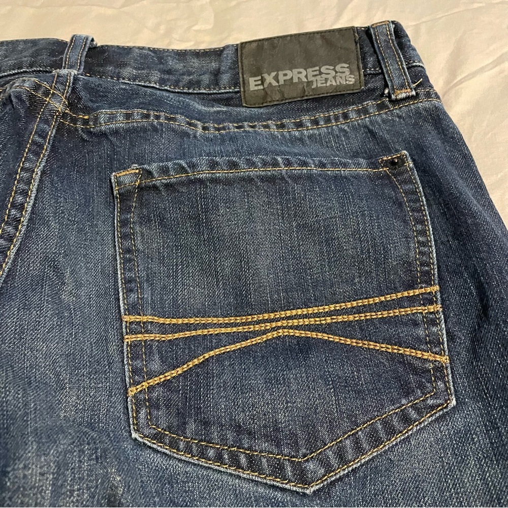 Express Rocco Slim Fit Boot Cut 32x34 like new
